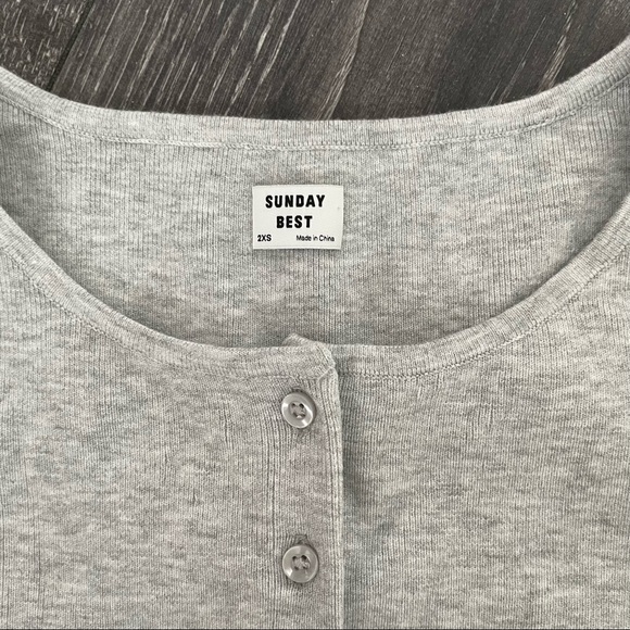 BNWT Sunday Best Izzy Cardigan - Picture 2 of 5